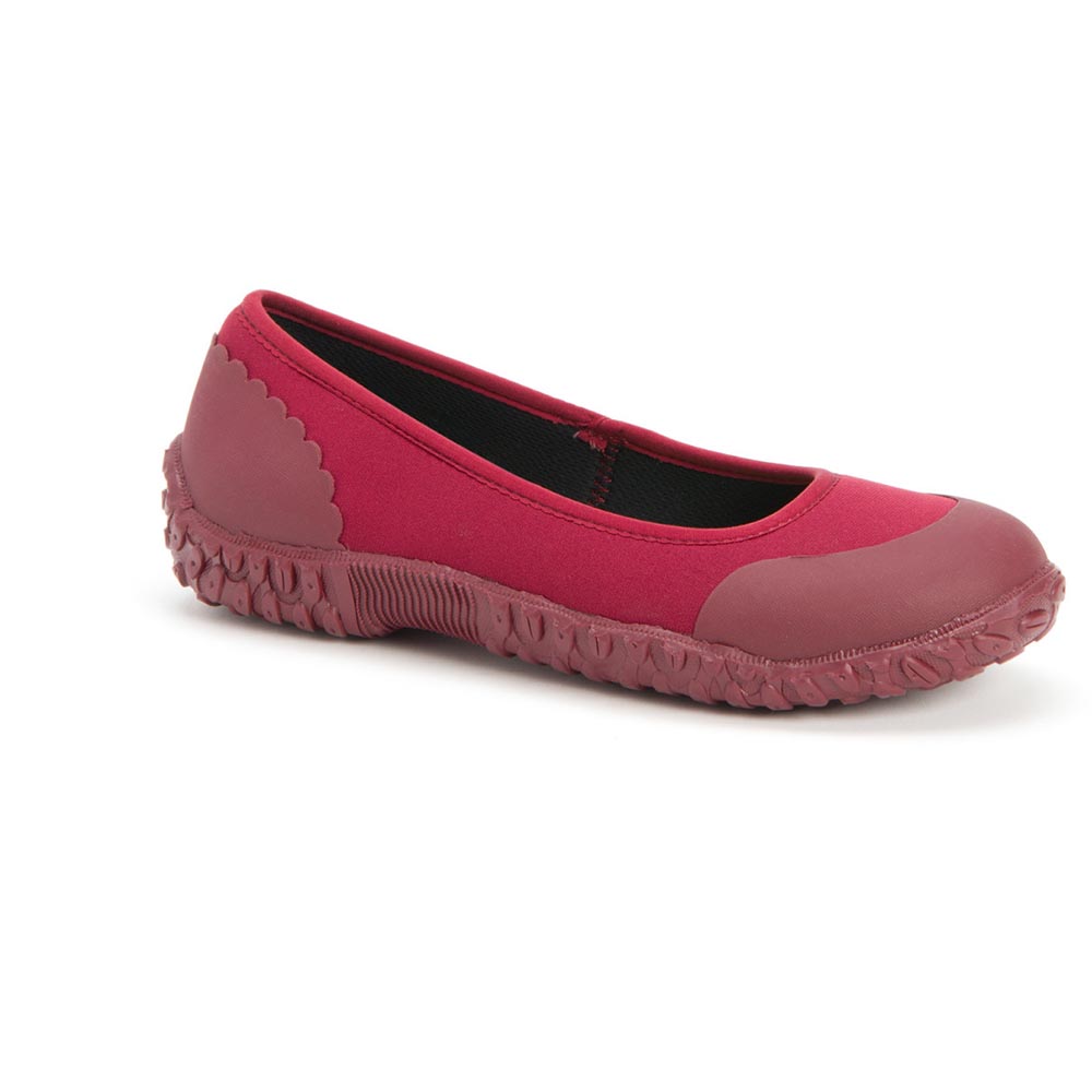 muck boot flats